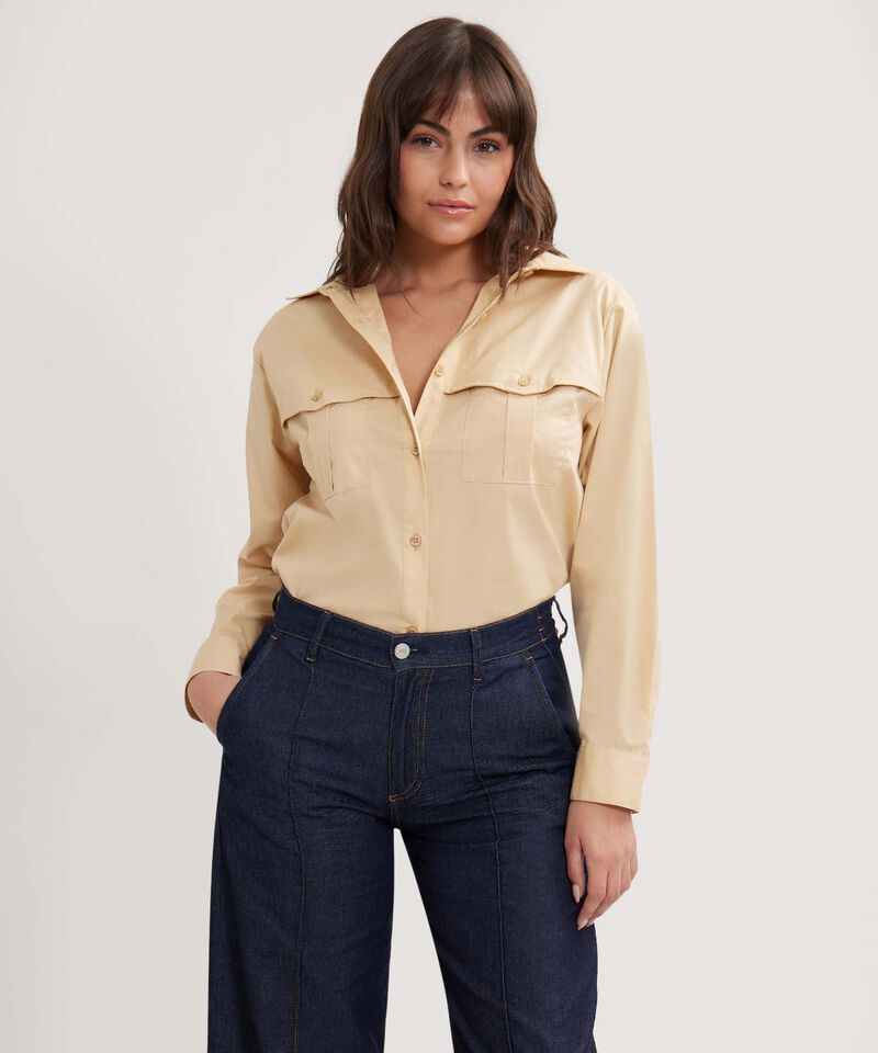 Camisa Unicolor Con Bolsillos