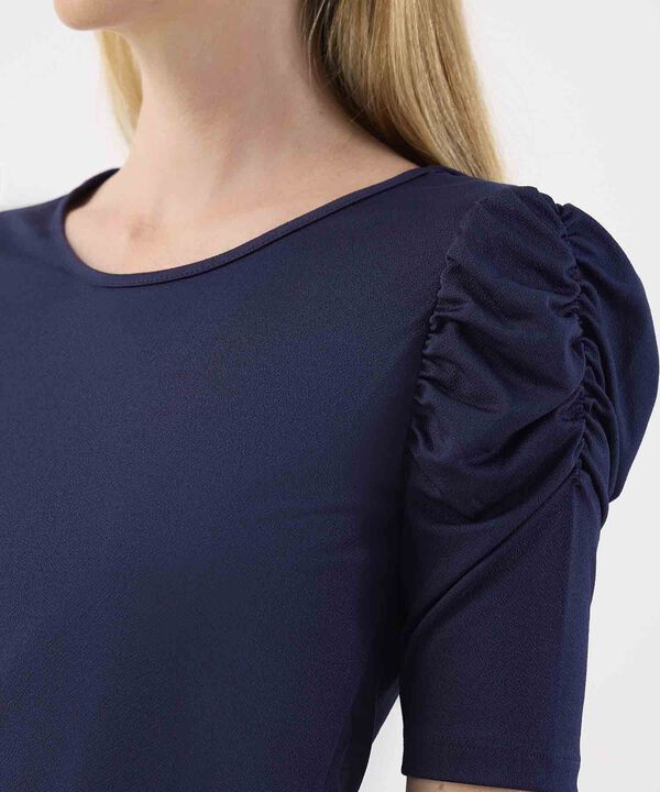 Blusa con Detalle en Mangas image number null