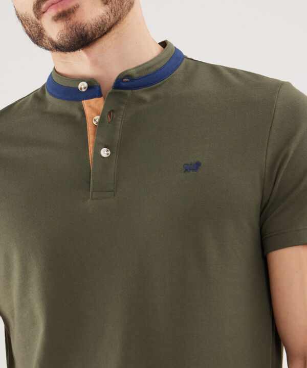 Polo Unicolor, Cuello Mao