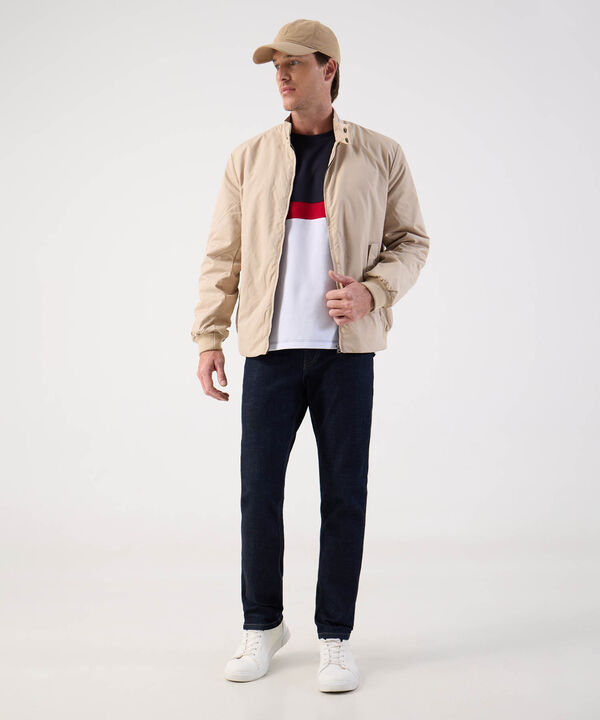 Jean de Lavado Oscuro y Corte Recto Para Hombre image number null