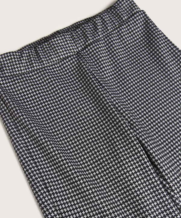 Leggings Preteñido Con Corte image number null