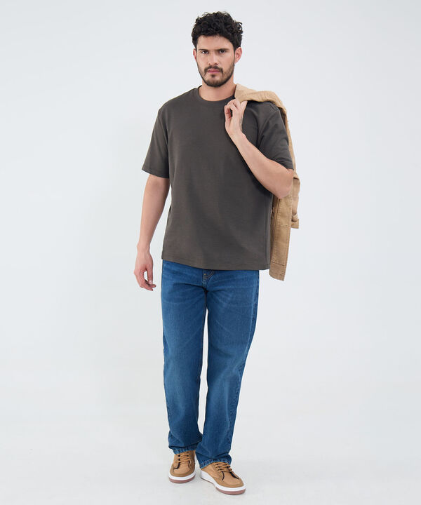 Jeans Relax Fit Tono Azul Medio Oscuro image number null