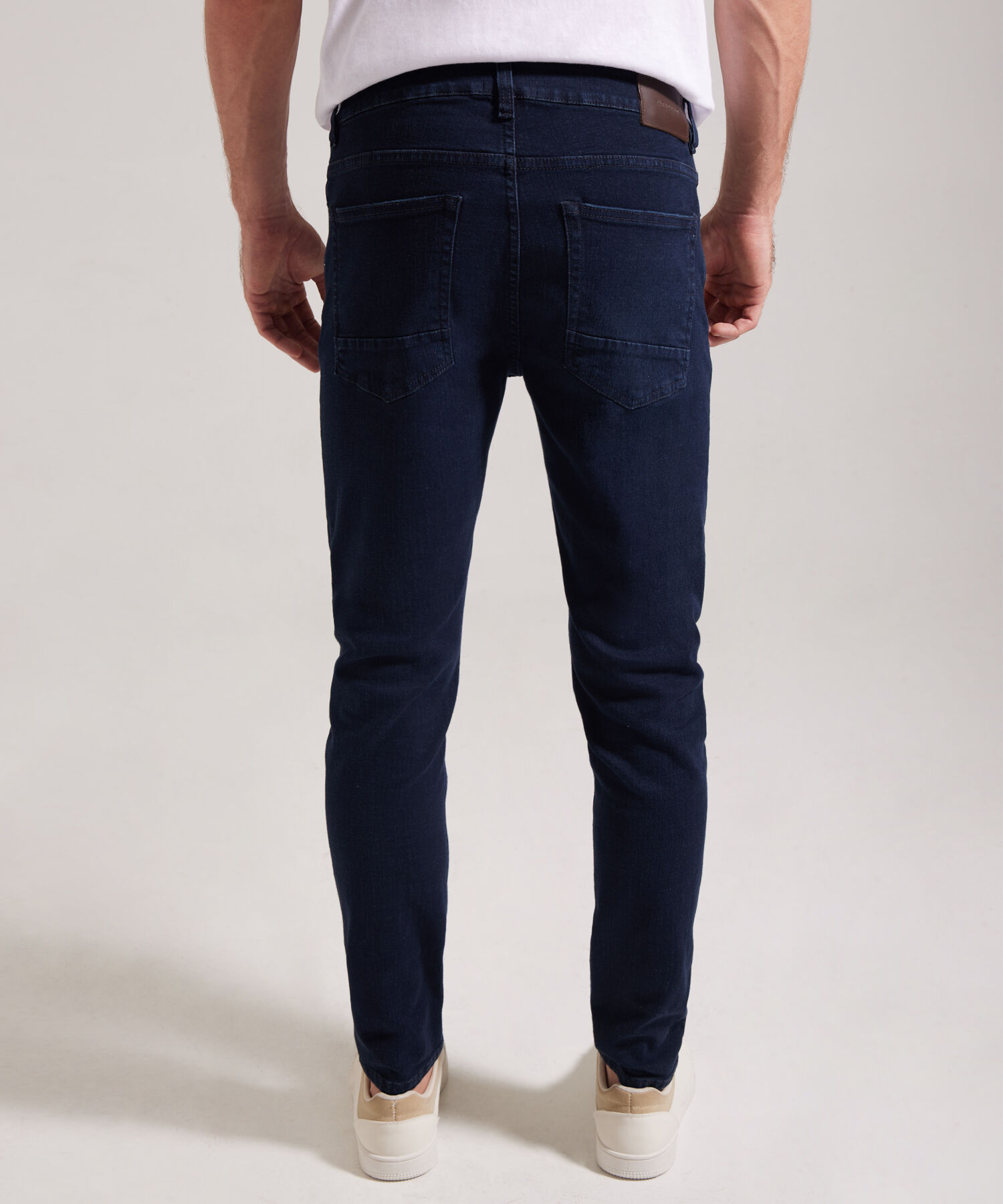 Jean Skinny Tono Oscuro