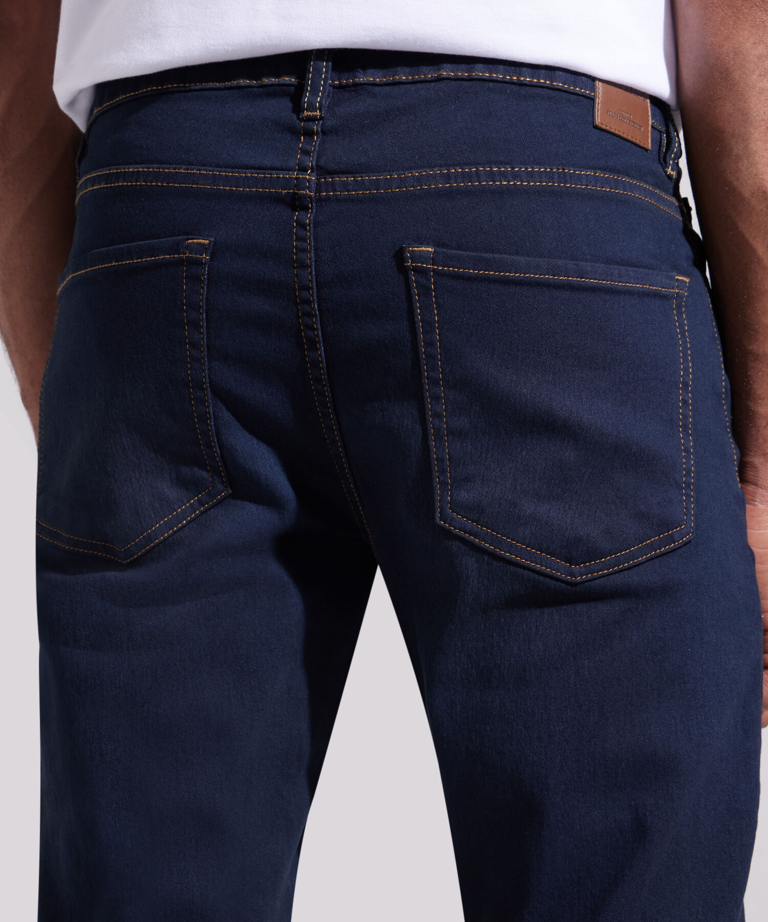 Jean Slim Tono Azul Oscuro