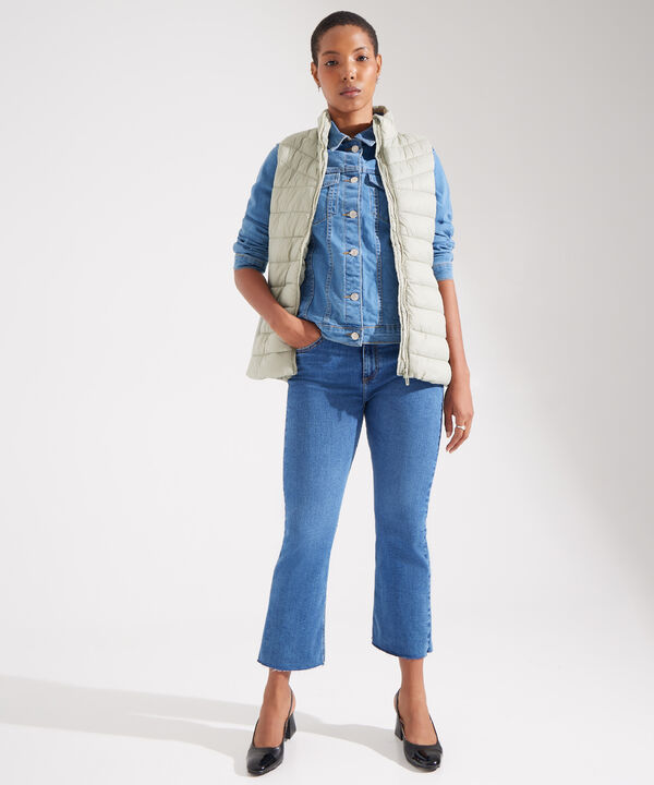 Jean Cropped Flare con Desgastes