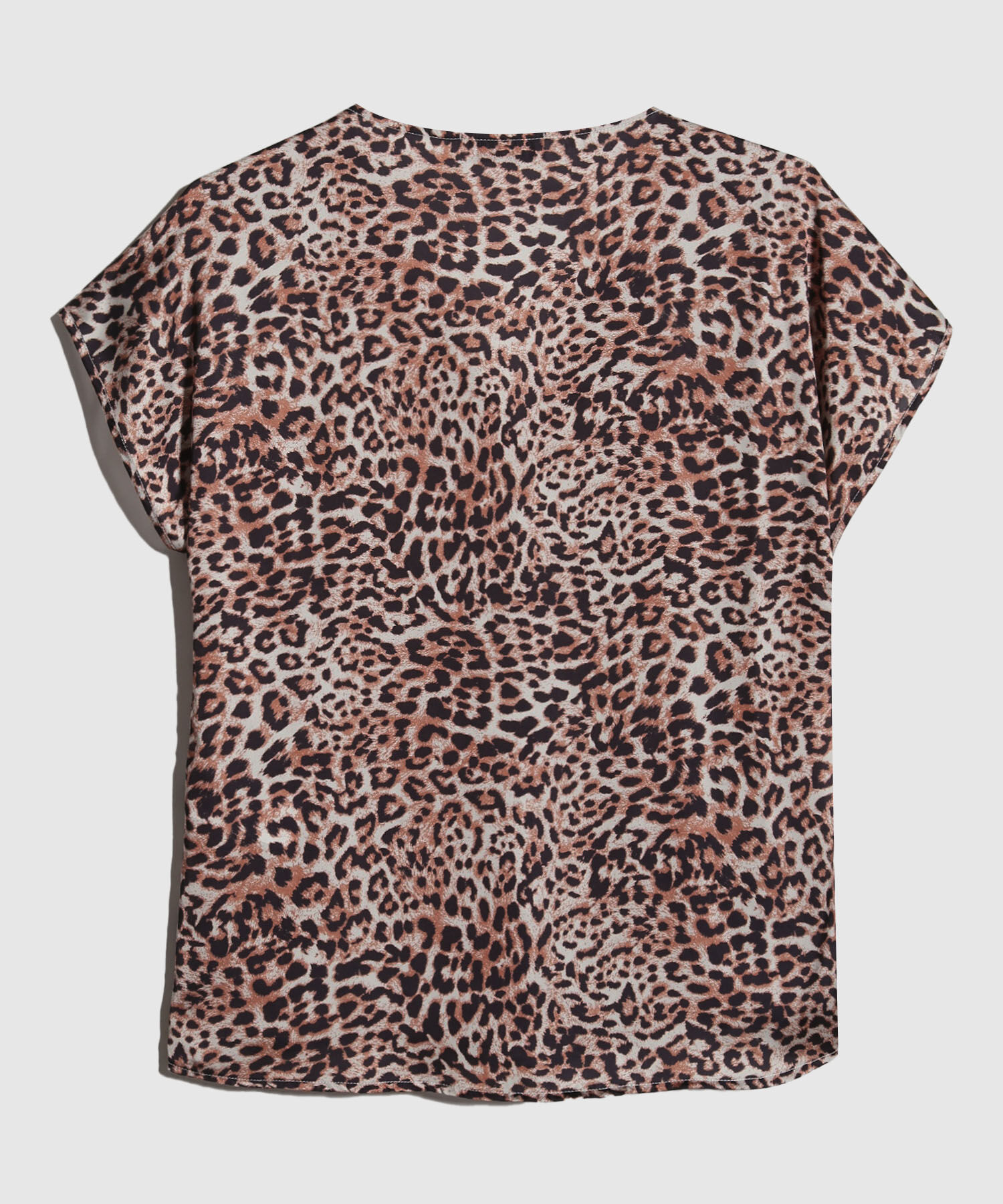 Blusa Manga Corta Rodada Con Escote En V Y Prense