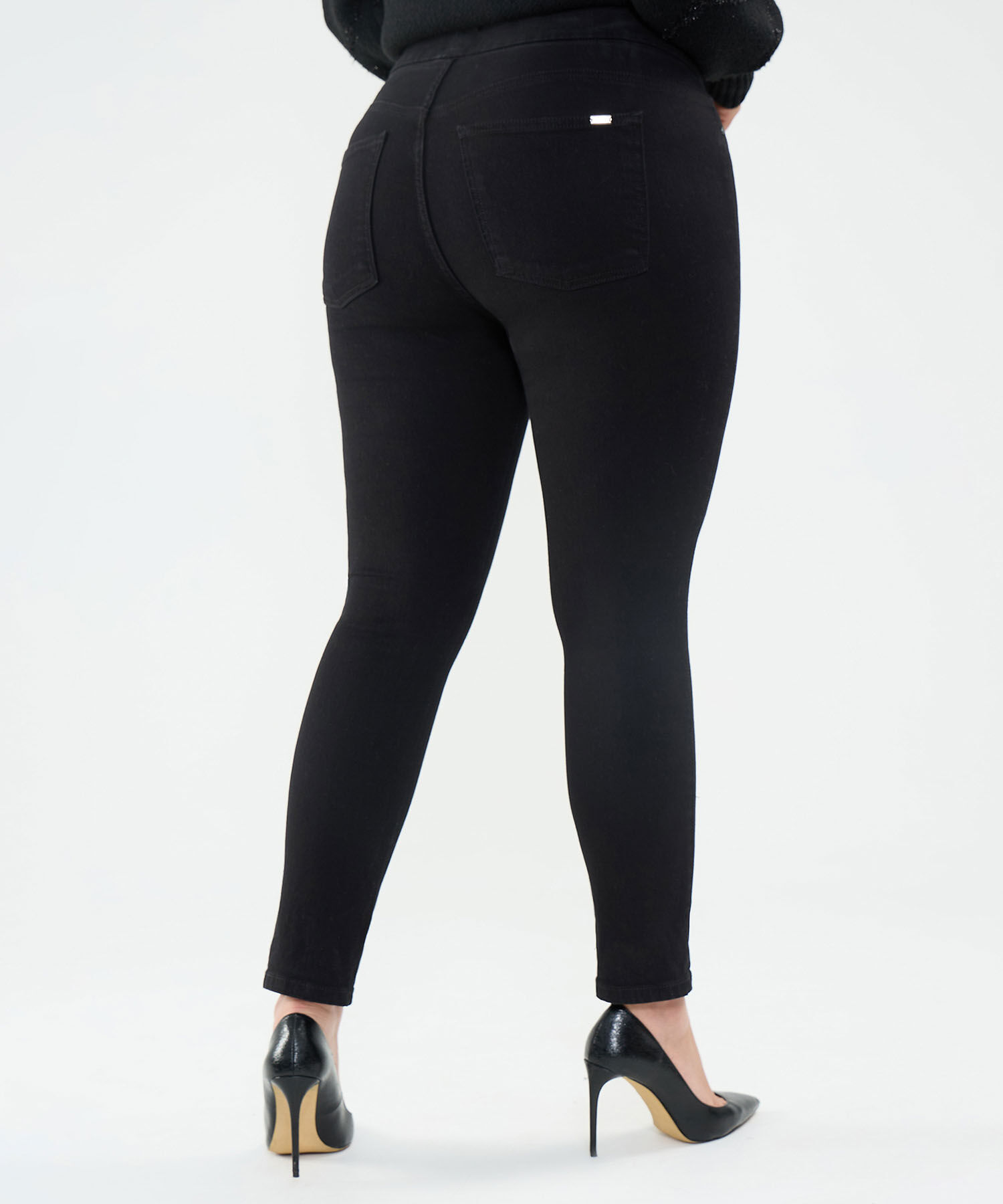 Jeggins Tono Negro