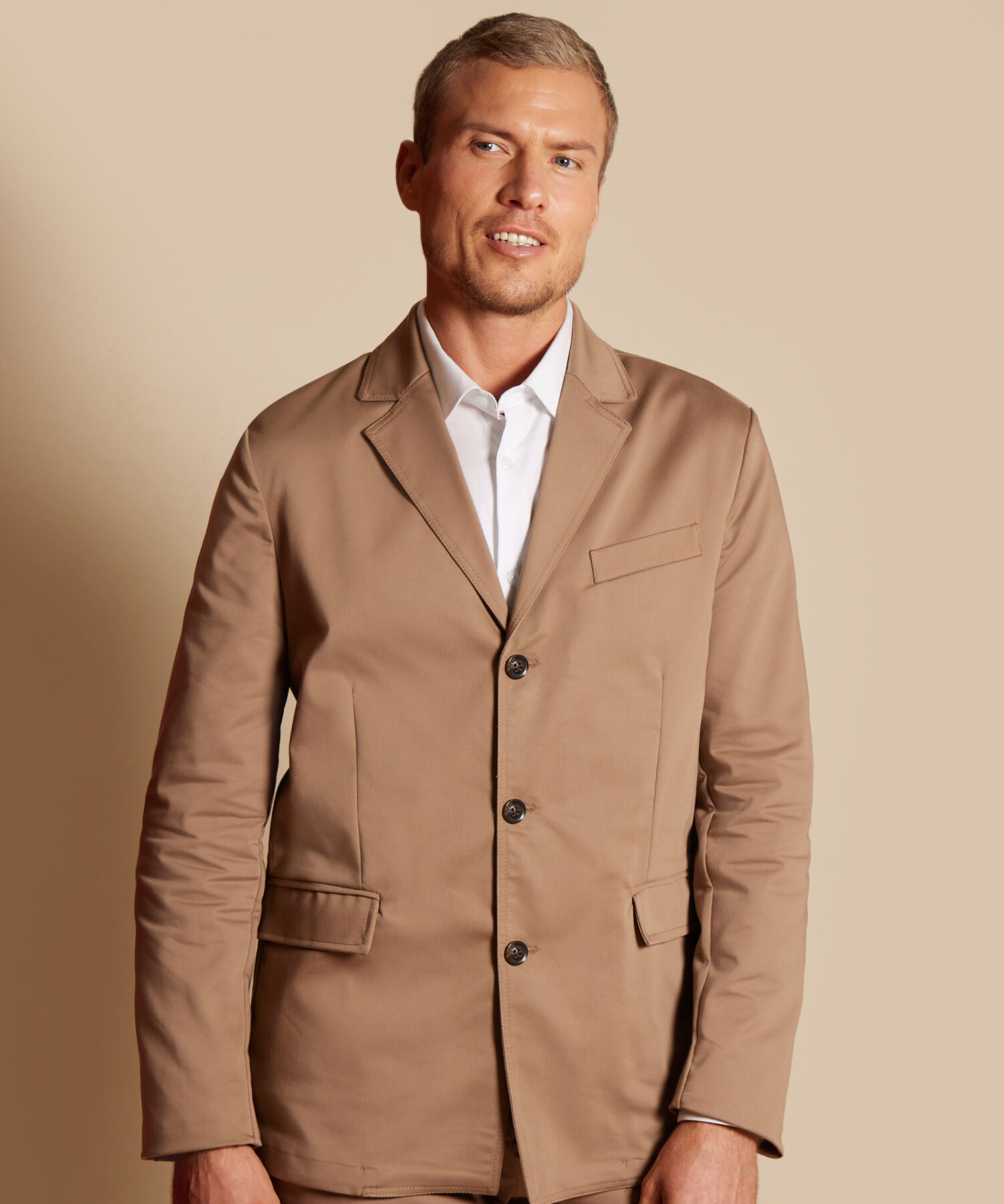 Blazer Liviano En Tela Plana