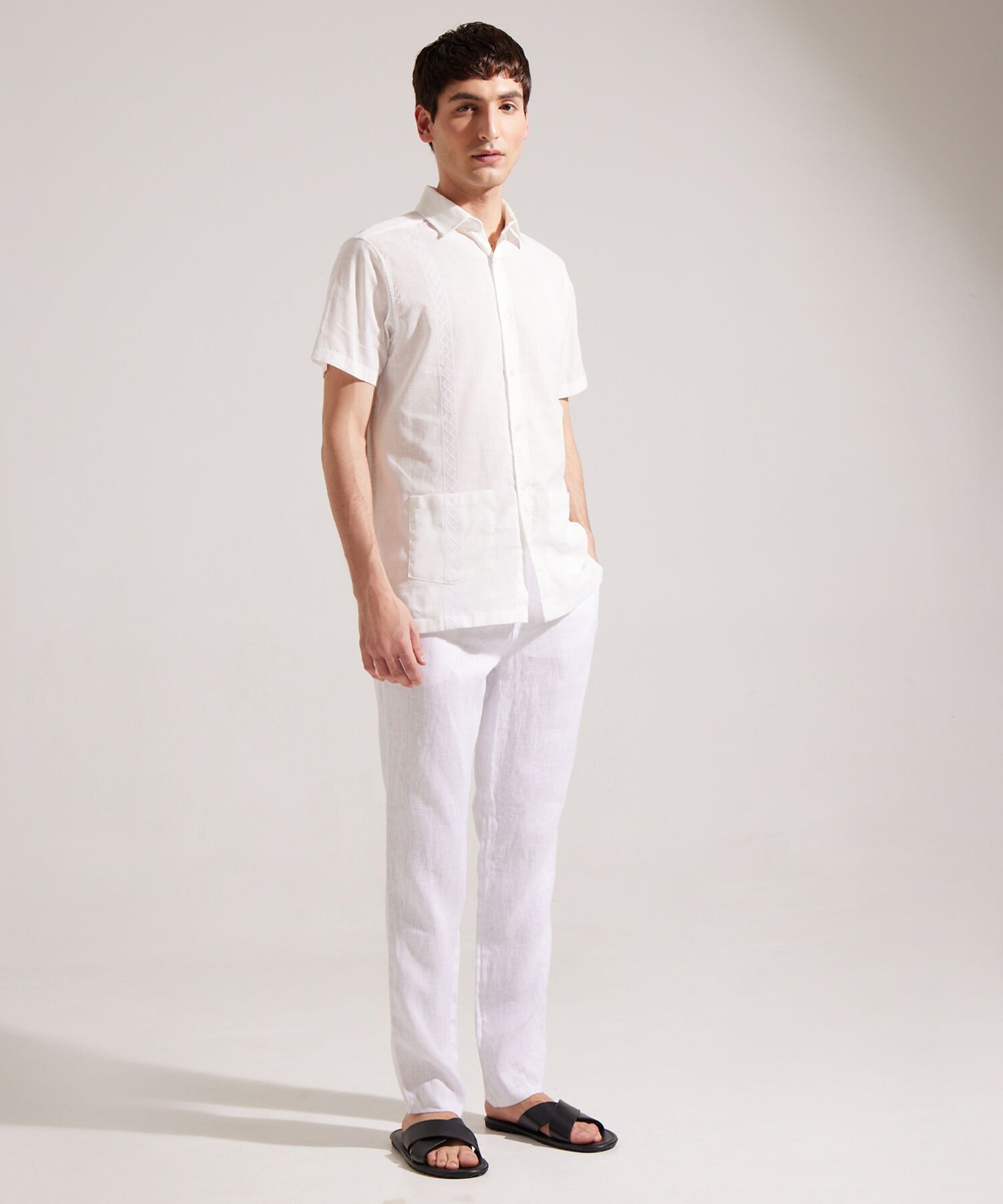 Camisa Guayabera Cuello Camisero Bon Bolsillo