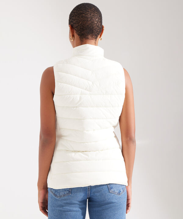 Chaleco Acolchado con Bolsillos en Rib image number null