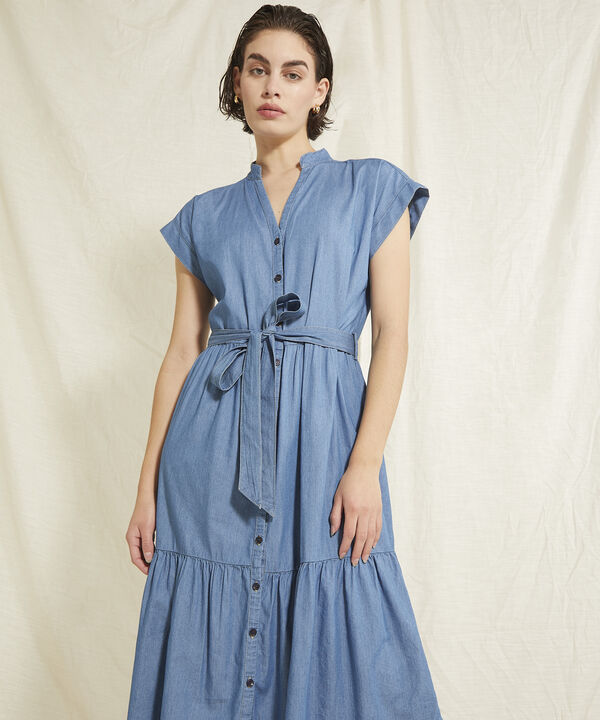Vestido Tono Azul Claro Largo Con Cinturón