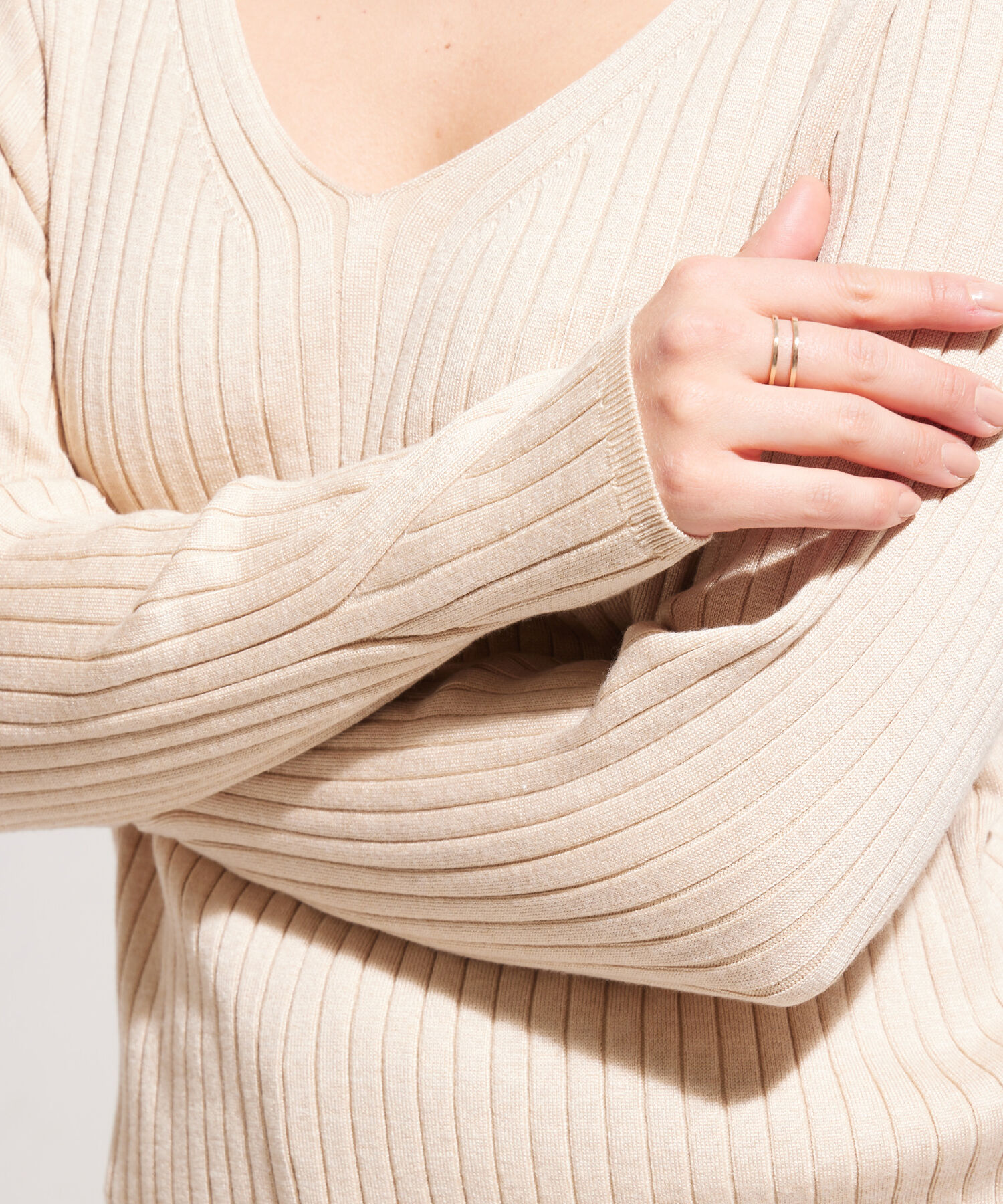 Saco Cuello V Manga Larga Con Cortes