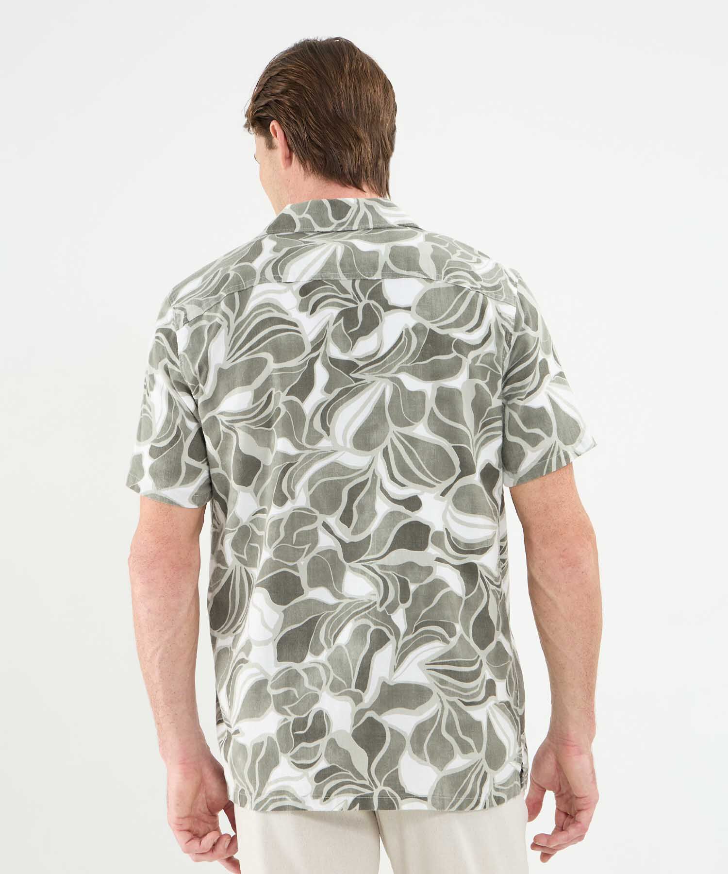 Camisa Manga Corta Estampada Cuello Resort