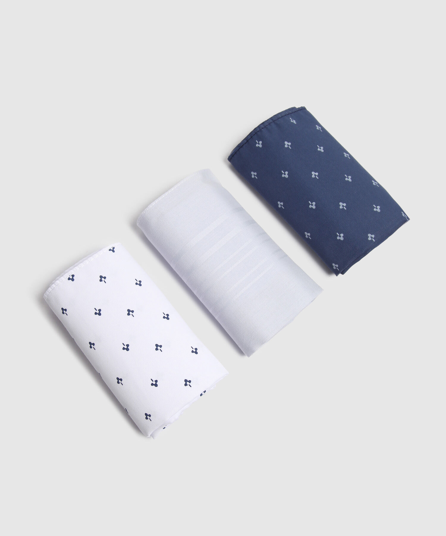 Set X 3 Pañuelos Estampados