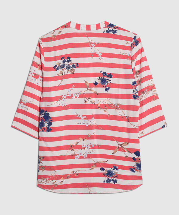 Blusa Cuello Mao Estampada image number null