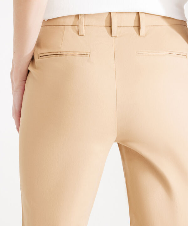 Pantalón Capri Unicolor