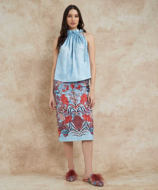 Blusa Con Tunel En Escote  Campaña Beatriz Camacho