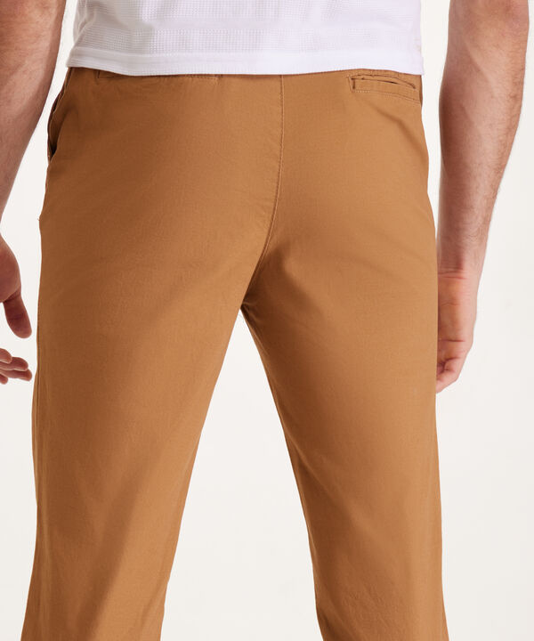 Pantalon Unicolor Chino Con El&aacute;stico En Pretina