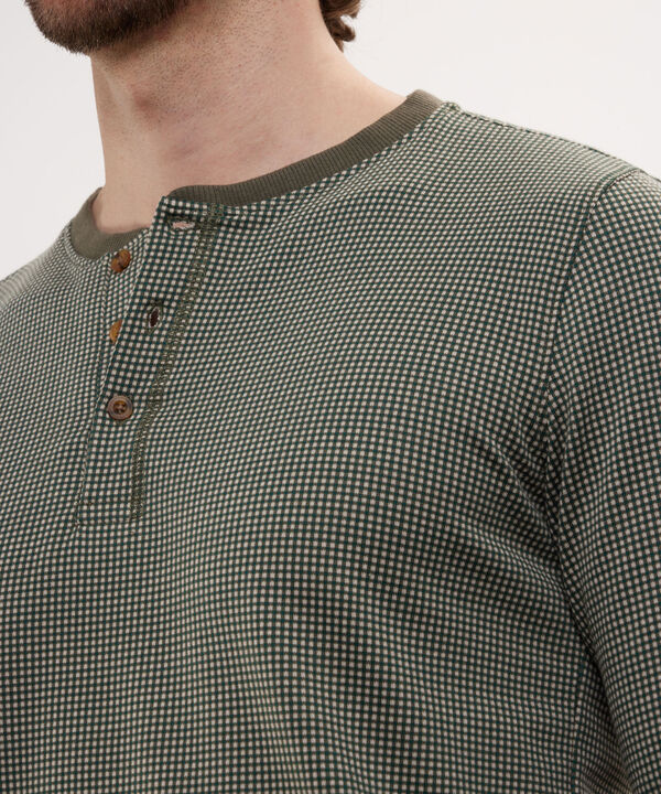 Camiseta Unicolor Manga Larga, Cuello Henley Con Botonadura, Jardin Grunge Linea Moda image number null