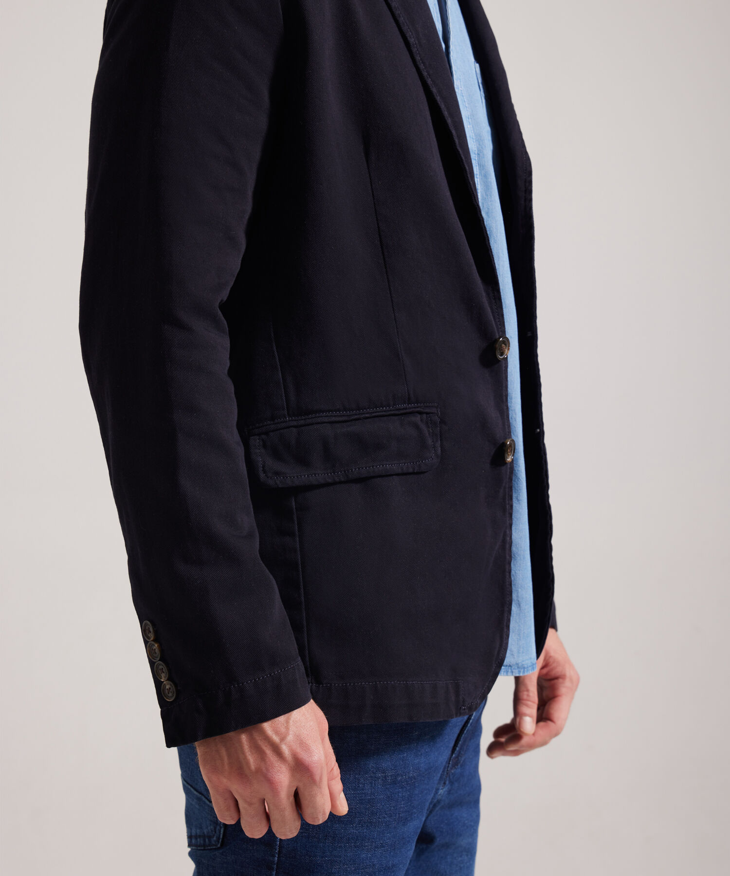 Blazer Tono Azul Oscuro Falcao