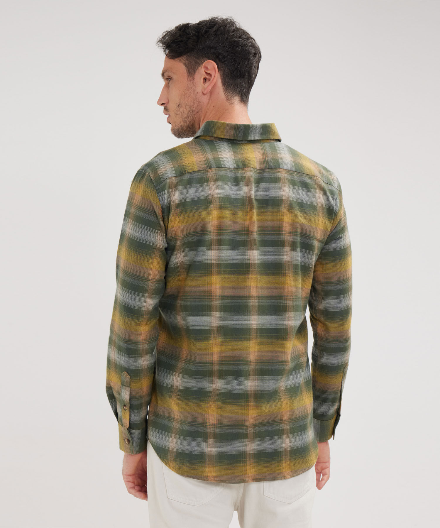 Camisa Silueta Regular Fit