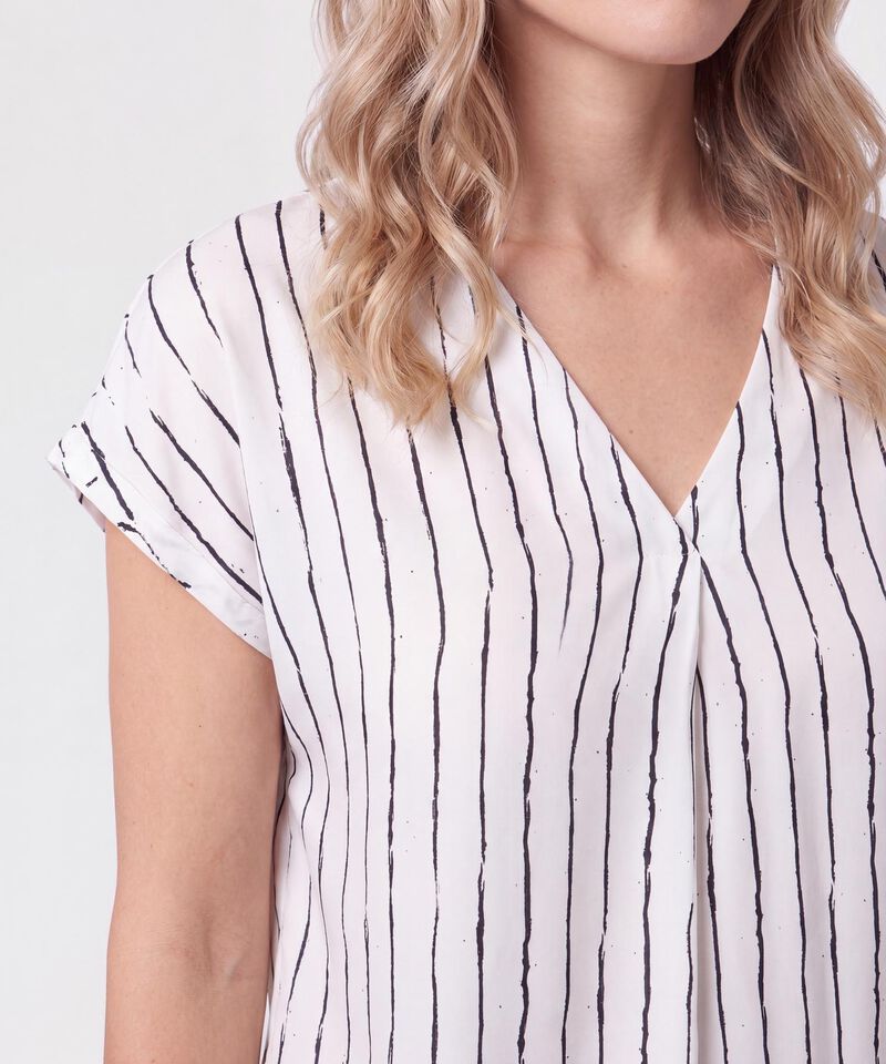 Blusa Manga Corrida Con Prense En Centro Frente