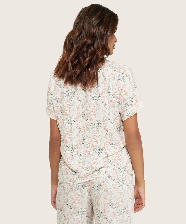 Camisa Resort Estampada Con Bolsillo En Frente