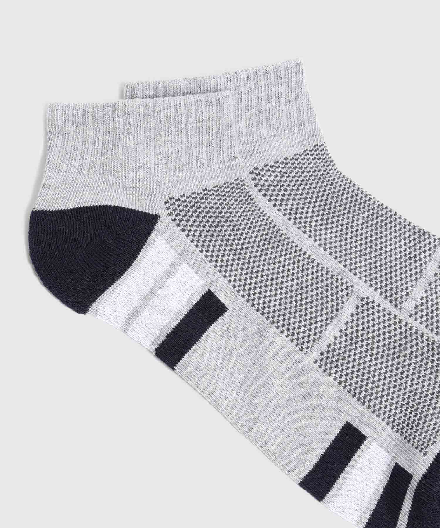 Medias Deportivas en Bloques