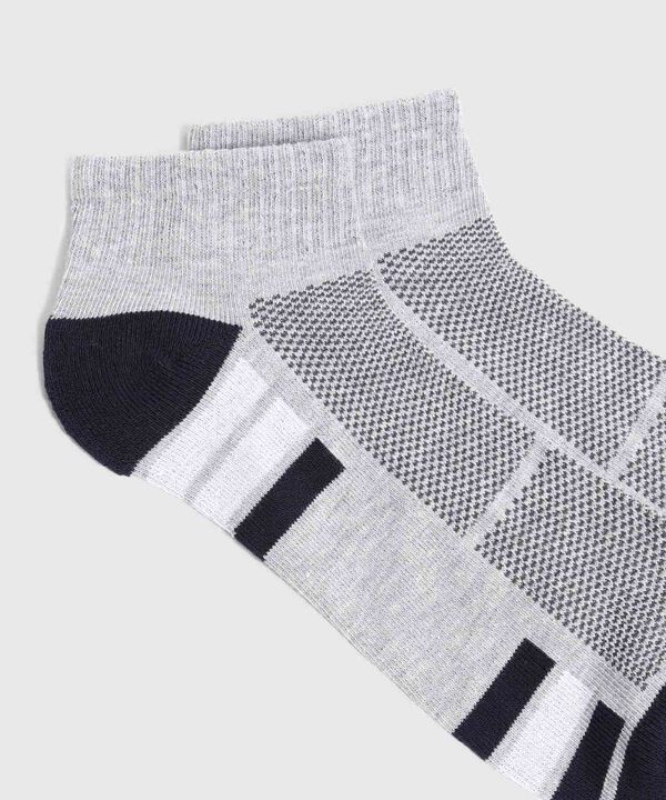 Medias Deportivas en Bloques