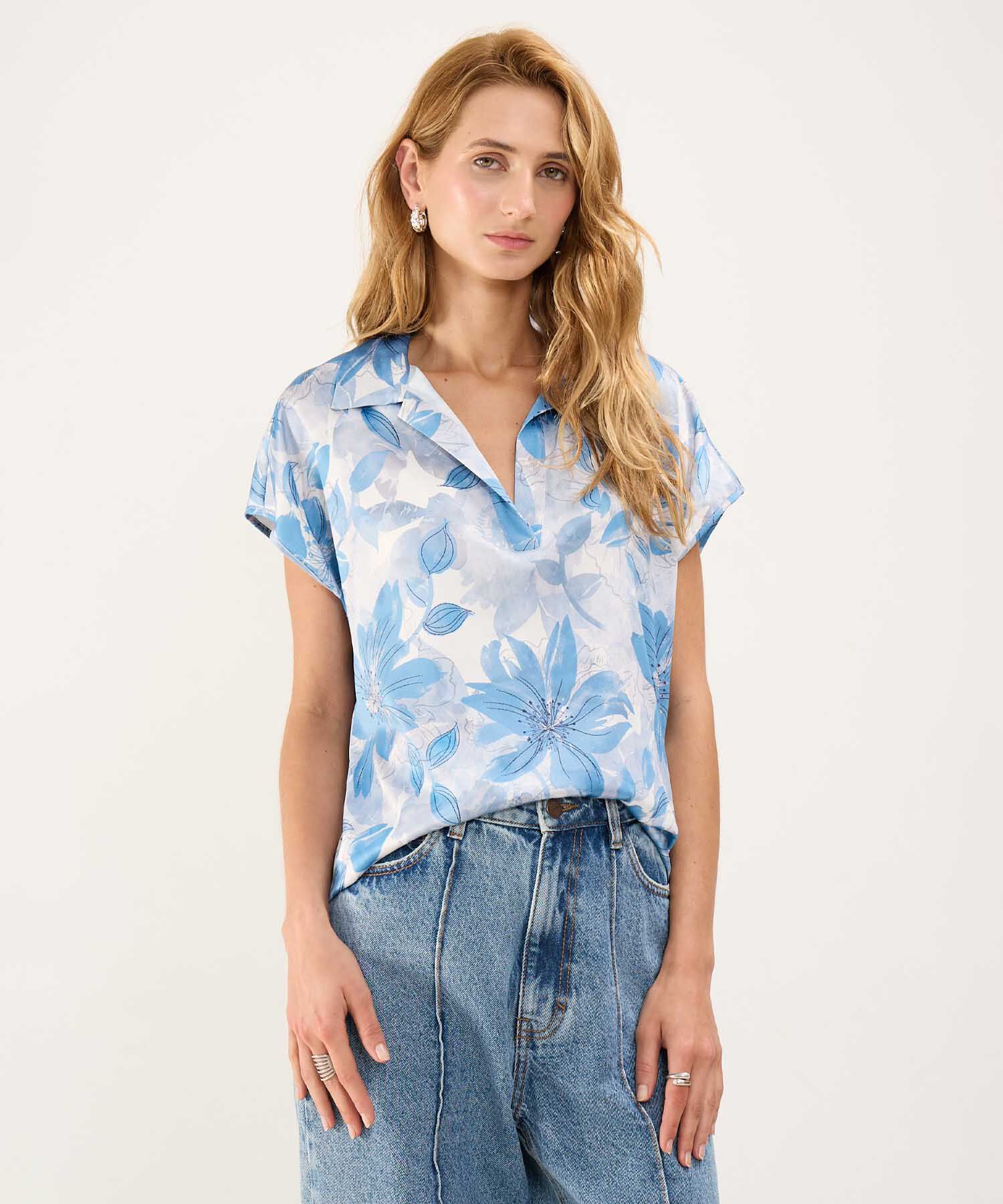 Blusa Satinada Estampada