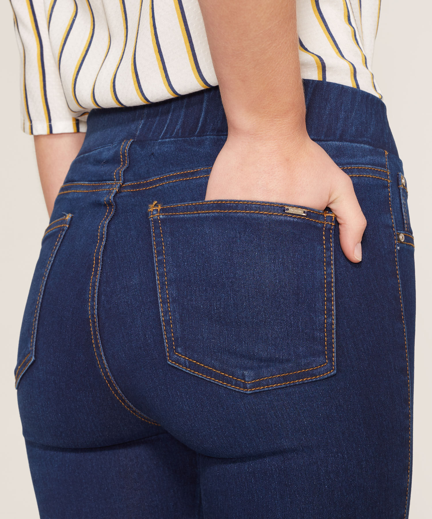 Jegging Tiro Alto con Bolsillos