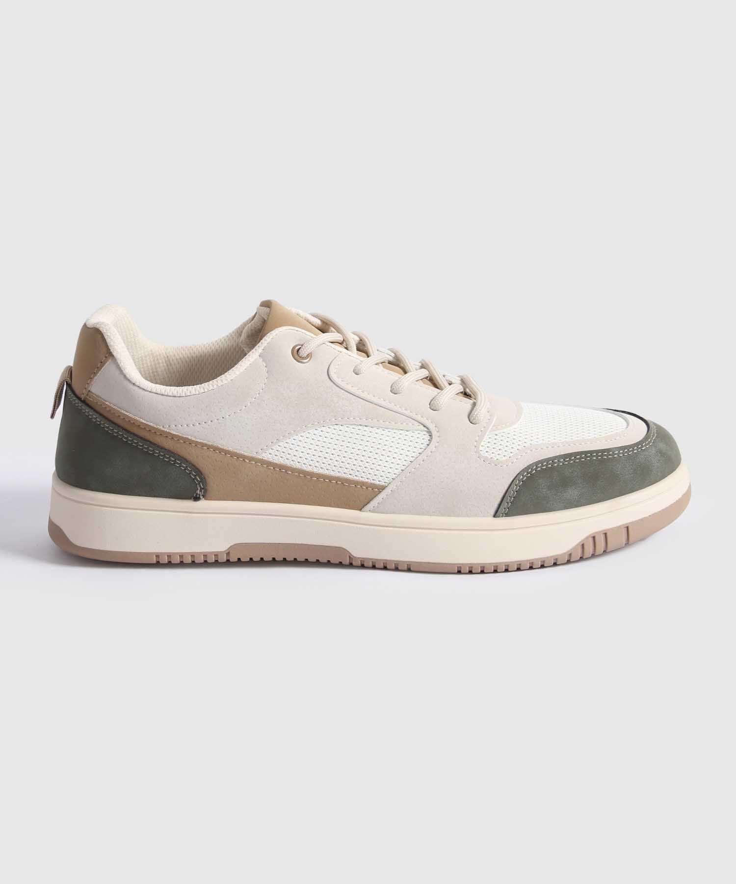 Tenis Casuales Gamuzados