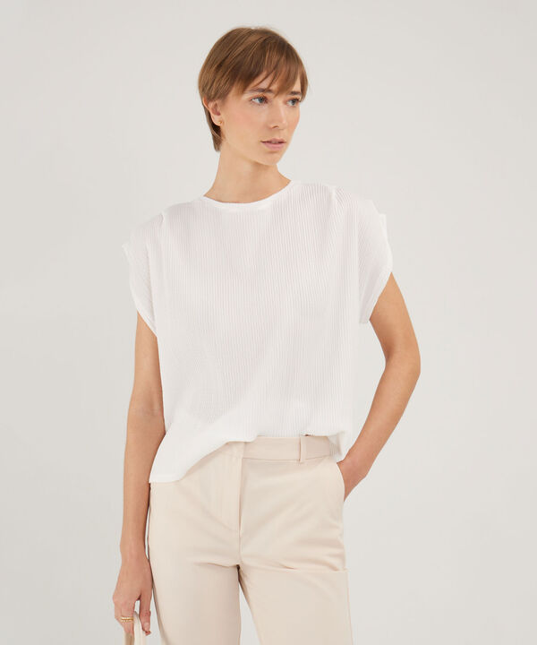 Camiseta Unicolor Texturizada image number null