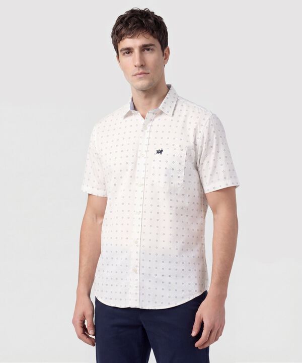 Camisa Manga Corta En Miniprints Con Bolsillo image number null