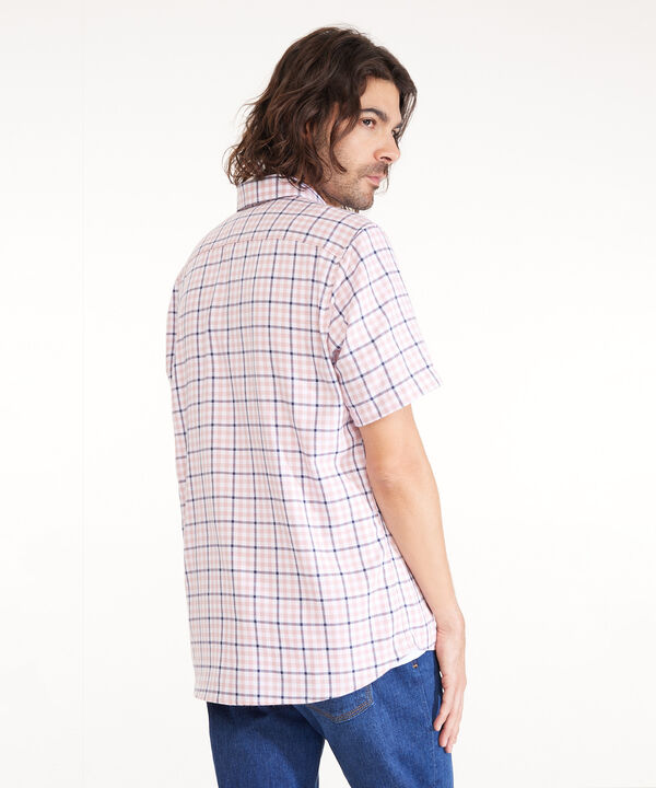 Camisa Preteñida Manga Corta Con Bolsillo Y Silueta Slim Fit