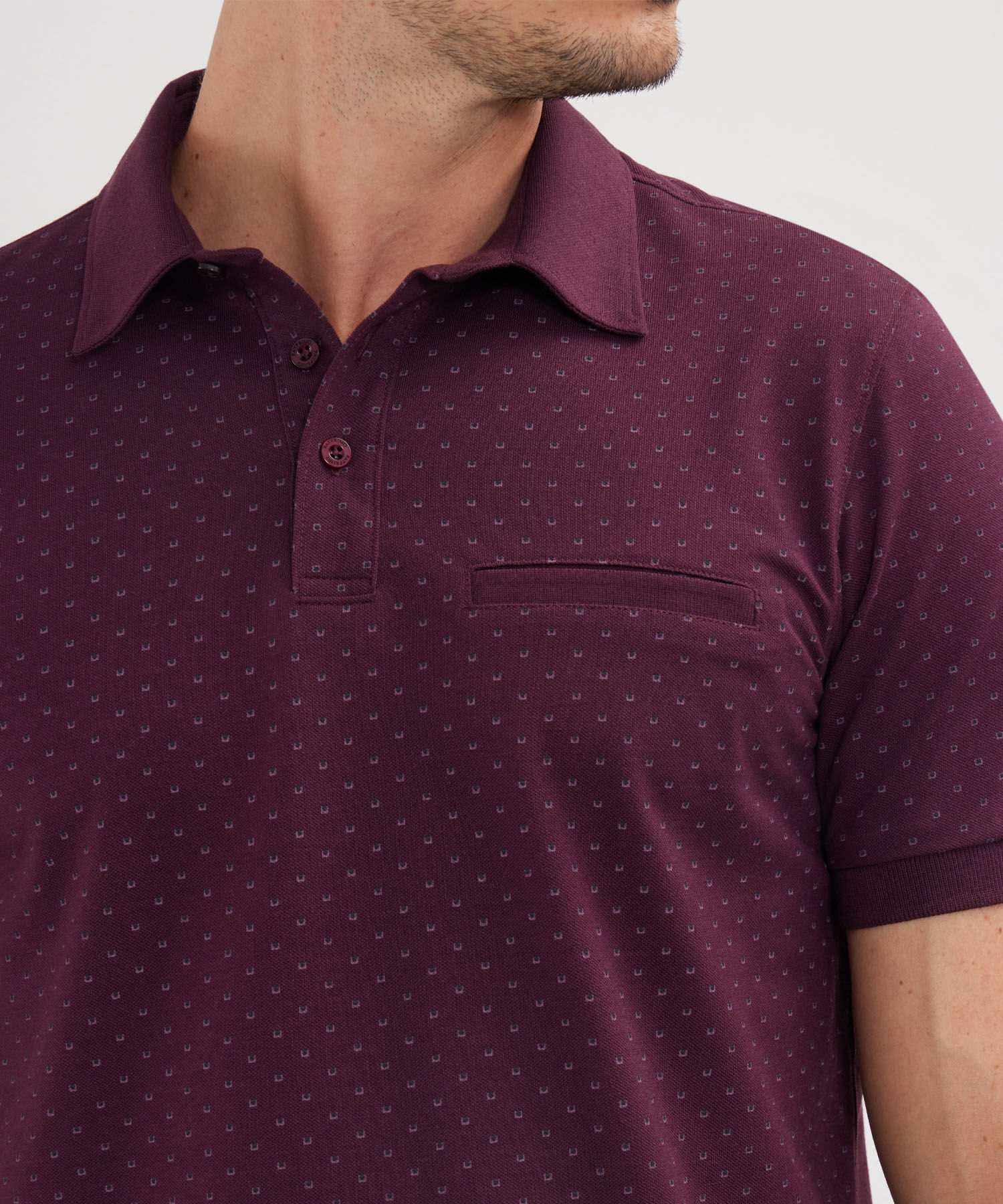 Polo Estampada Cuello Maquina Con Bolsillo Ribete