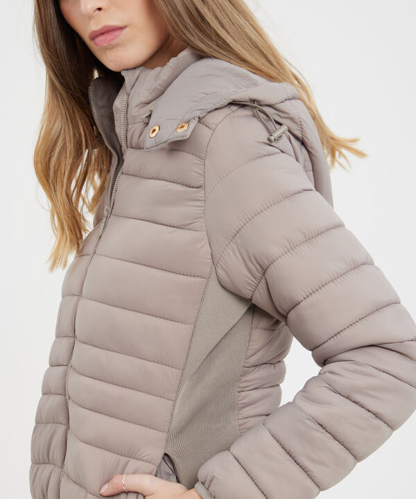 Chaqueta Acolchada con Capota image number null