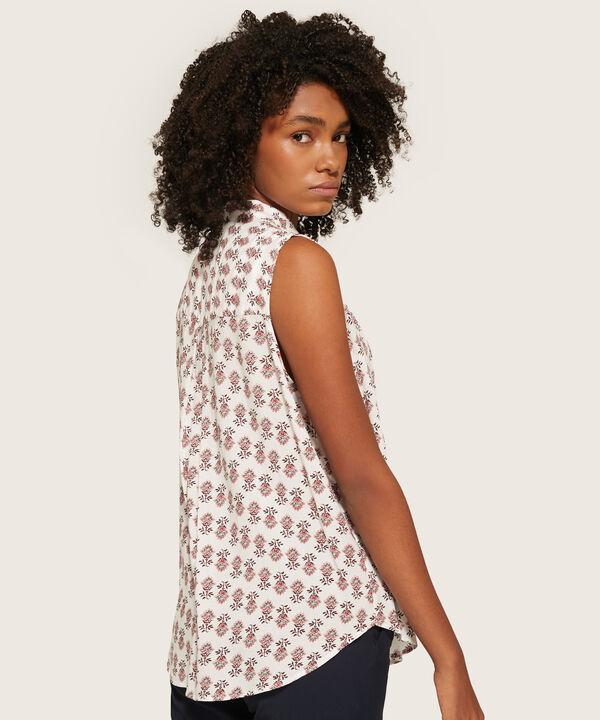 Camisa Estampado Floral image number null
