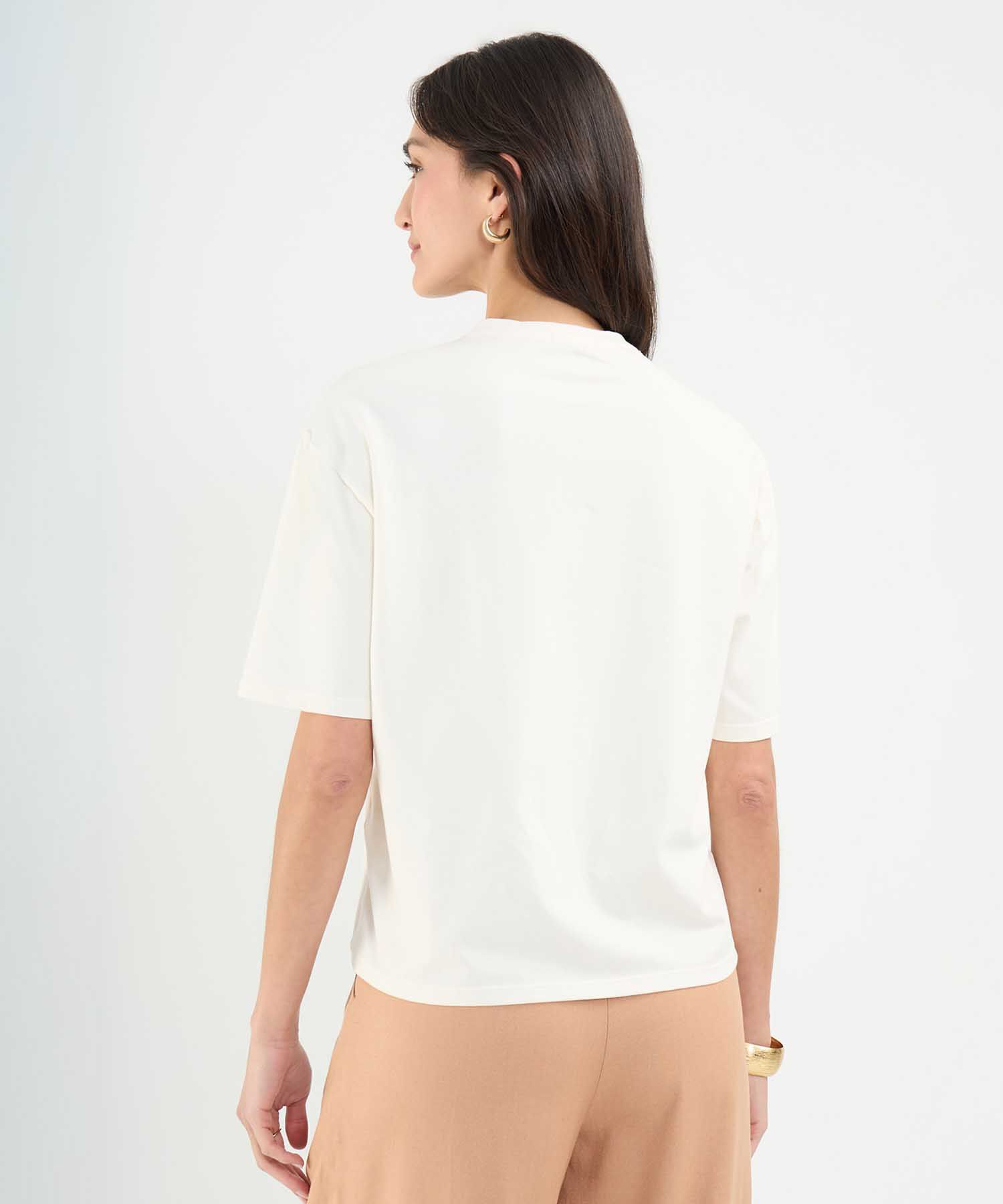 Camiseta con Pedrería 