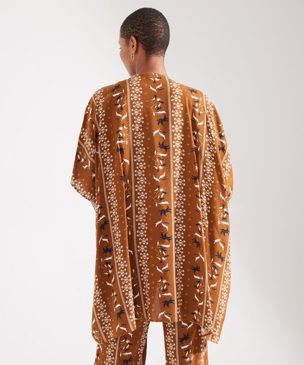 Kimono Abierto Estampado image number null