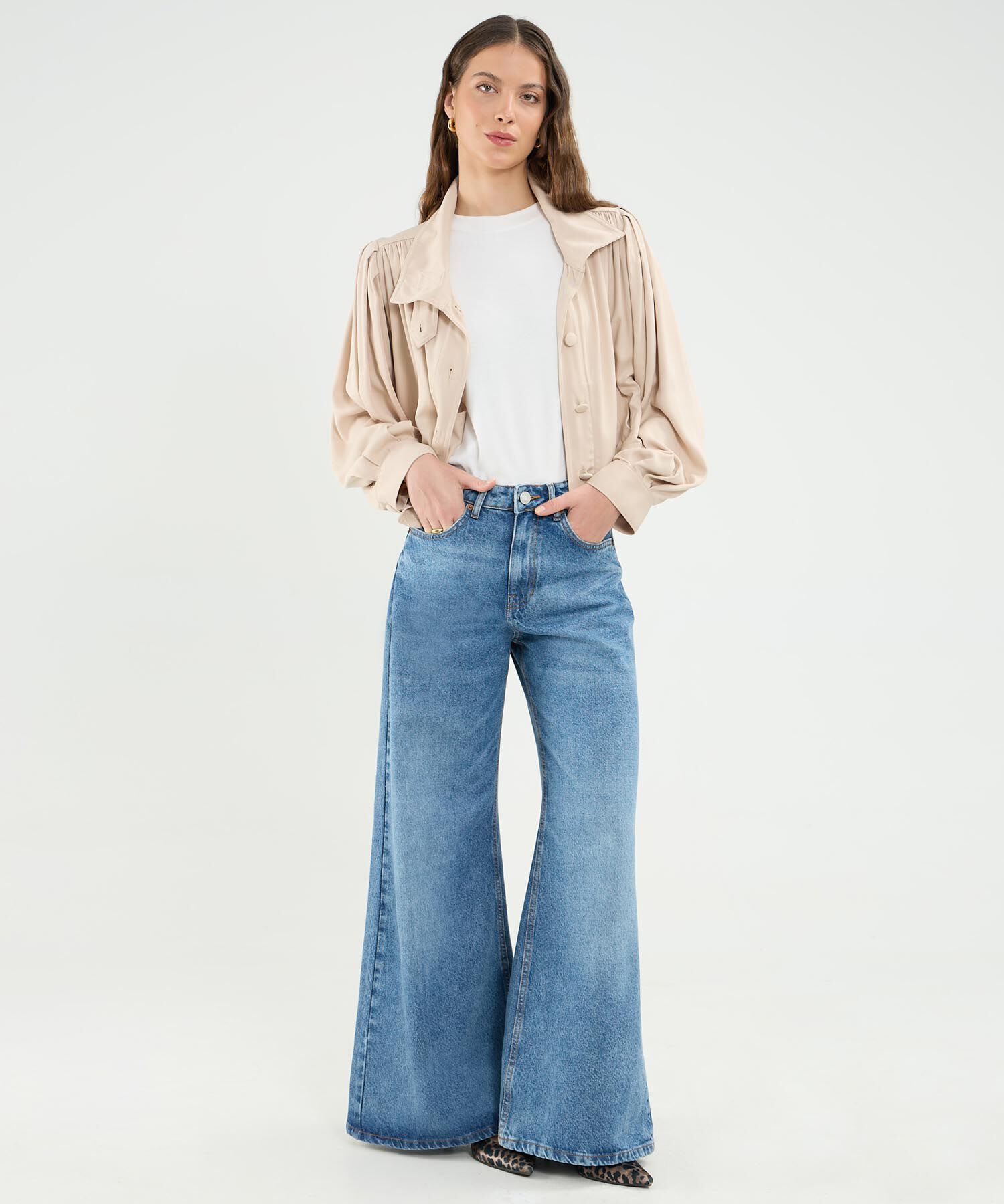 Chaqueta Unicolor Crop Cuello Alto