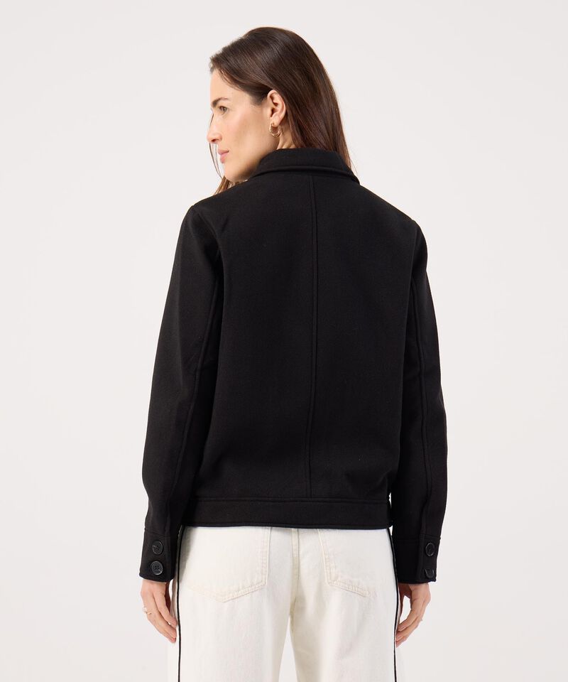 Chaqueta Unicolor Con Bolsillos De Parche