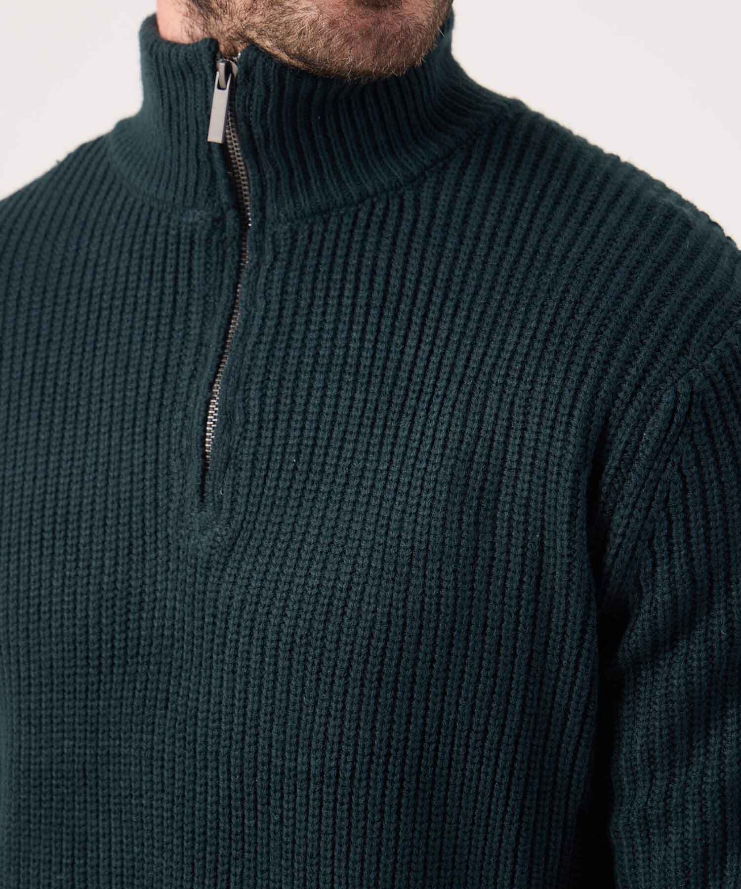Buzo Cuello Alto Con Textura 