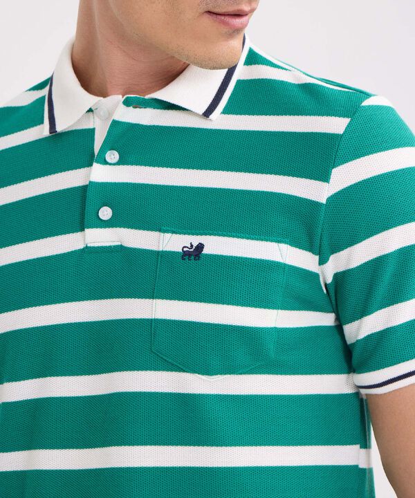 Polo Preteñida, Cuello Y Puños Tejidos Con Bolsillo image number null