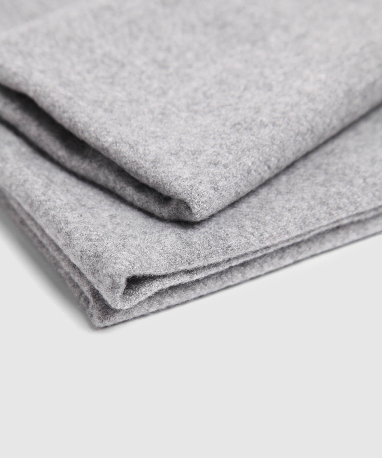 Bufanda Suave de Tejido Fino con Flecos Para Hombre