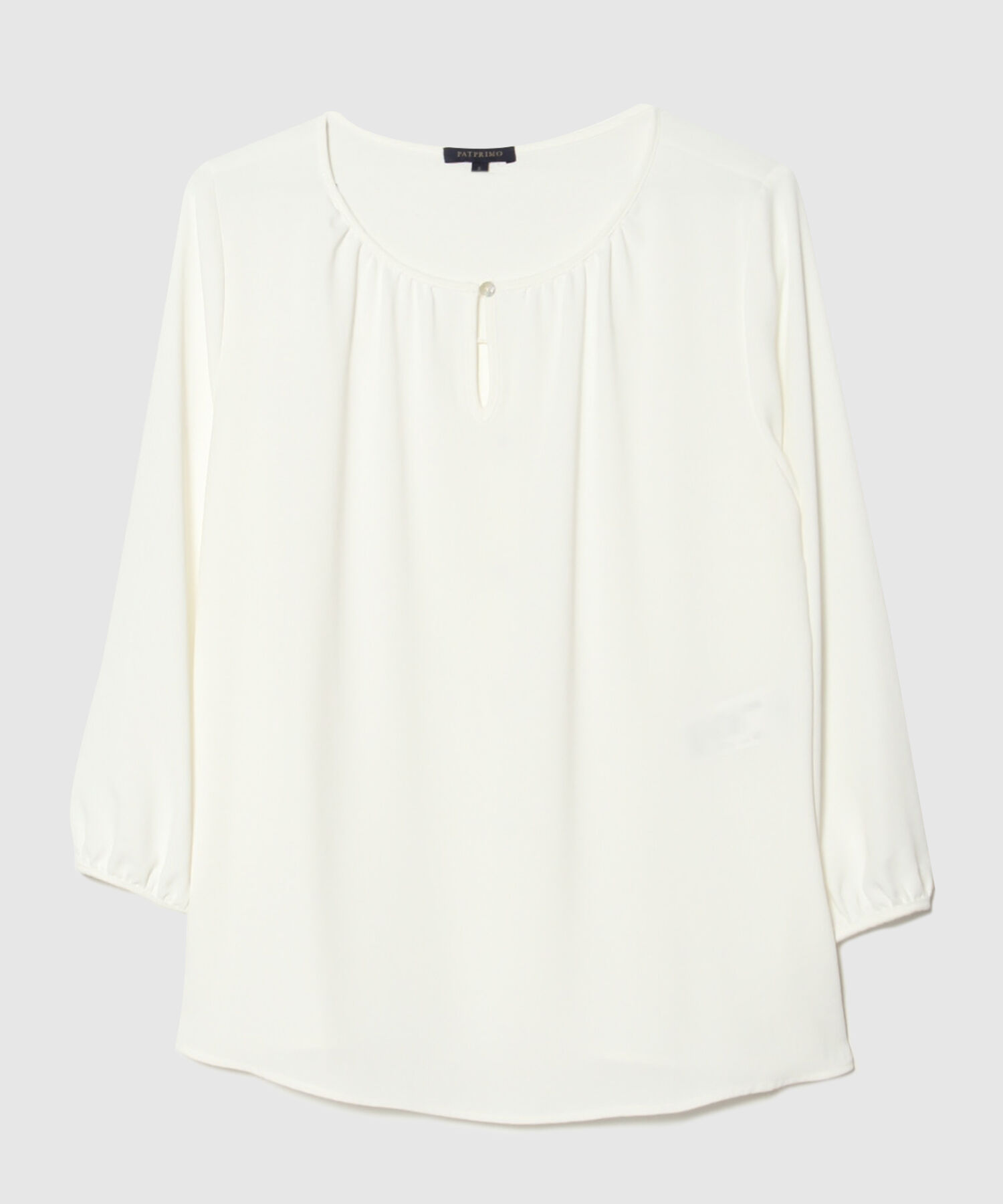 Blusa Manga 3/4 Con Detalle De  Pechera Con Broches  En Espalda