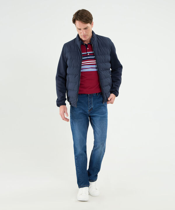 Chaqueta Acolchada Con Mangas En Tela Contraste Para Hombre image number null
