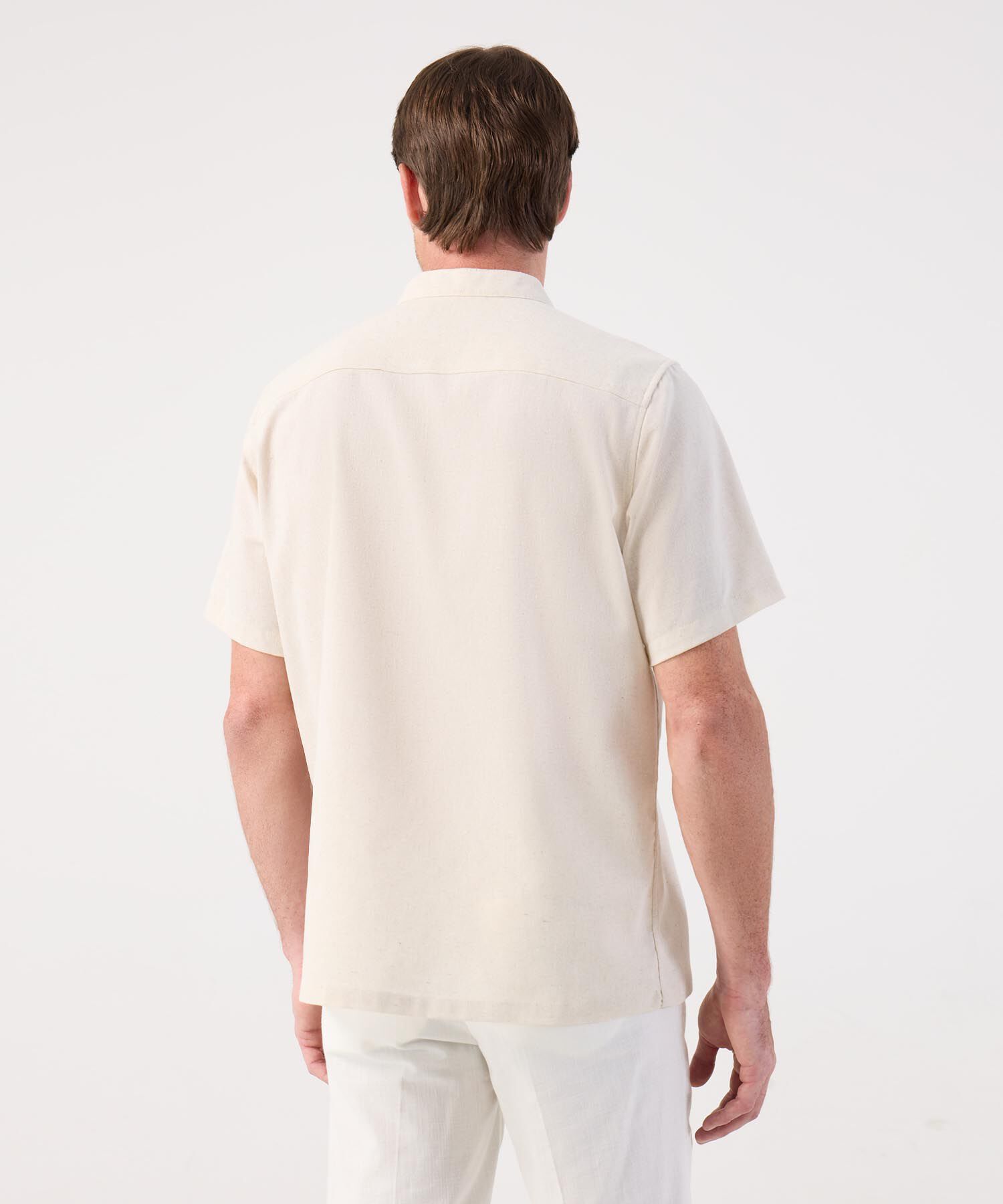 Guayabera de Manga Corta para Hombre con Cuello Mao