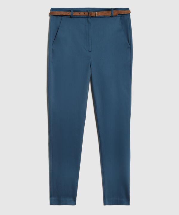 Pantalón Chino Básico image number null