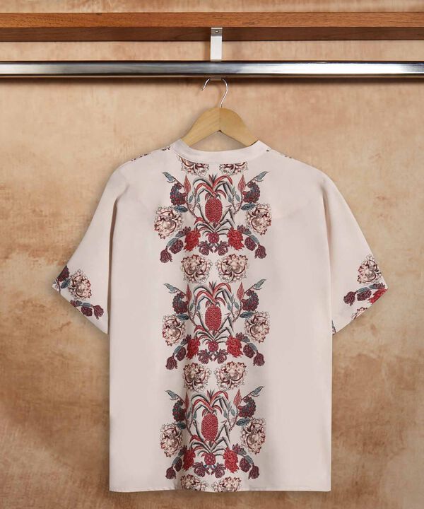 Blusa Estampada Manga Corta Campaña Beatriz Camacho image number null